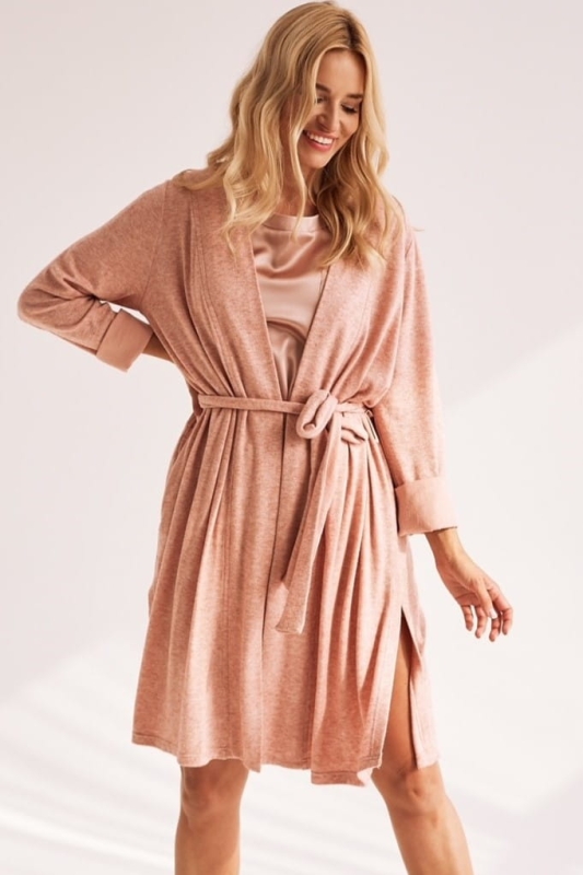 elegancki szlafrok damski,ciepły szlafrok damski, szlafrok pudrowy,piękny szlafrok damski,szlafrok na prezent,ciepły szlafrok,szlafrok dla niej,wiskozowy szlafrok.jpg