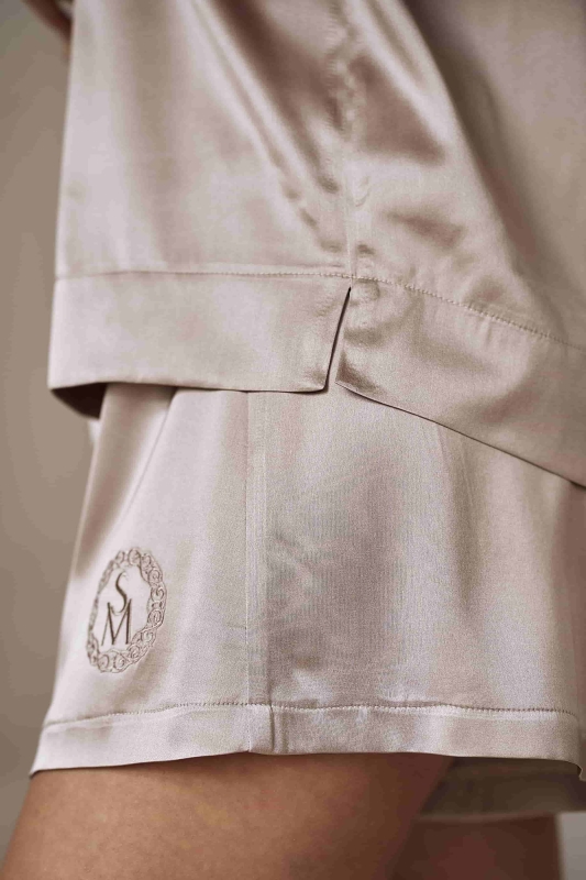 jedwabne spodenki do spania,jedwabna piżama,ekskluzywna piżama,jedwab do spania,piżama damska jedwab,piżama damska premium.jpeg