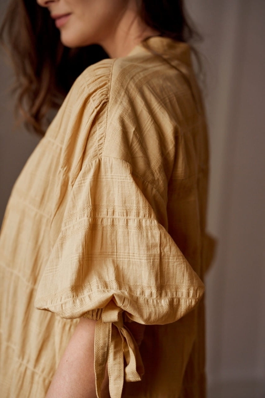 modna koszula plażowa, długa koszula plażowa,tunika plażowa damska, modne pareo plażowe, pareo jak koszula,strój plażowy premium.jpg