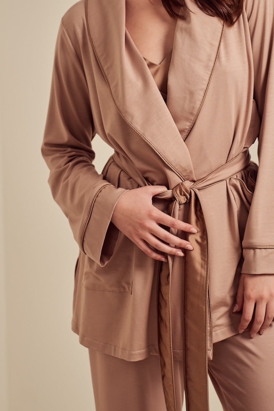 Szlafrok krótki beżowy.jpg