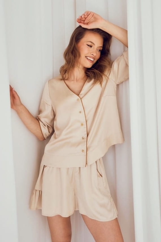 DOLCE beż koszula i szorty.jpg