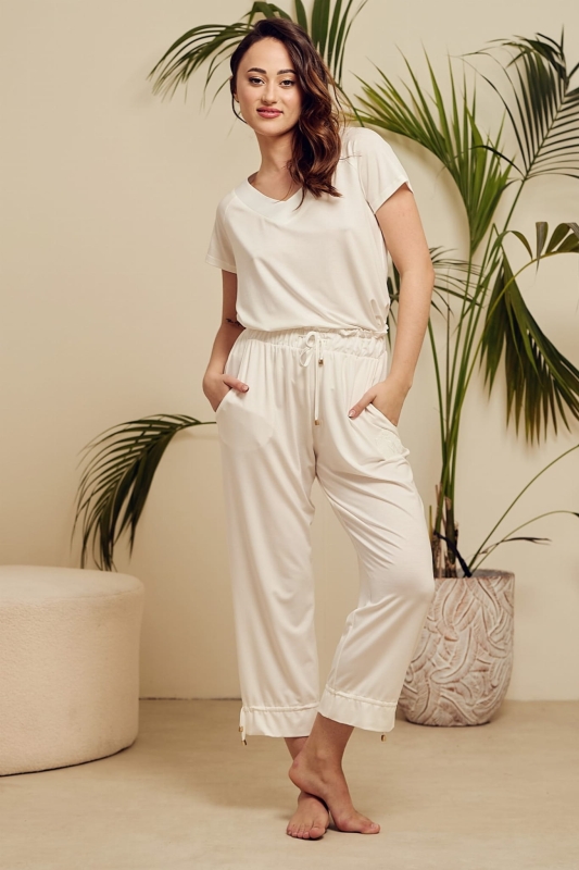 piżama damska z tencelu,ekri komplet damski do spania,ekri piżama damska,elegancka piżama damska,spodnie i koszulka do spania,piżama z tencelu,tencel,lyocell.jpg