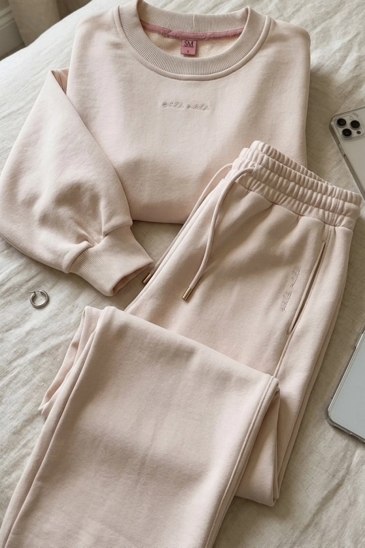 Mause bluza i spodnie dresowe w kolorze waniliowym.jpg