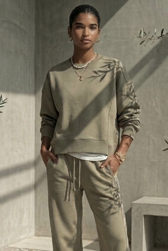 SOHO bluza i spodnie dresowe,elegancki dres,oliwkowy dres,bluza oliwkowa dresowa,spodnie oliwkowe dresowe.jpg