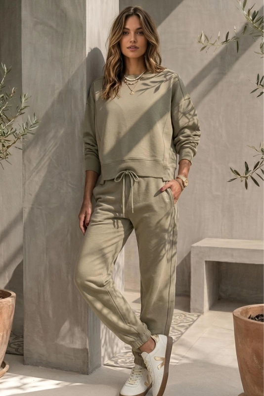 SOHO jasna oliwka dres premium.jpg