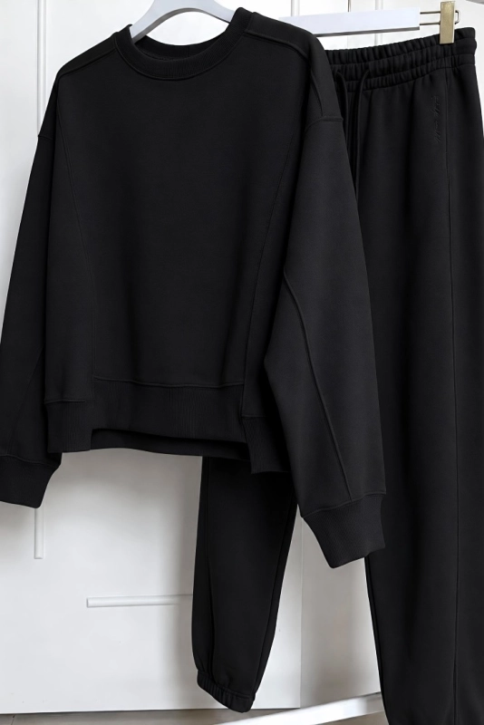 SOHO czarny dres,bluza dresowa z długim rękawe,bluza dresowa czarna z długim rekawem.jpg
