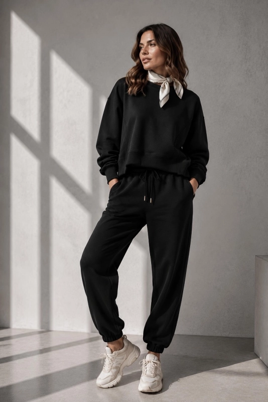 SOHO czarny dres,bluza dresowa czarna,modna bluza dresowa.jpg